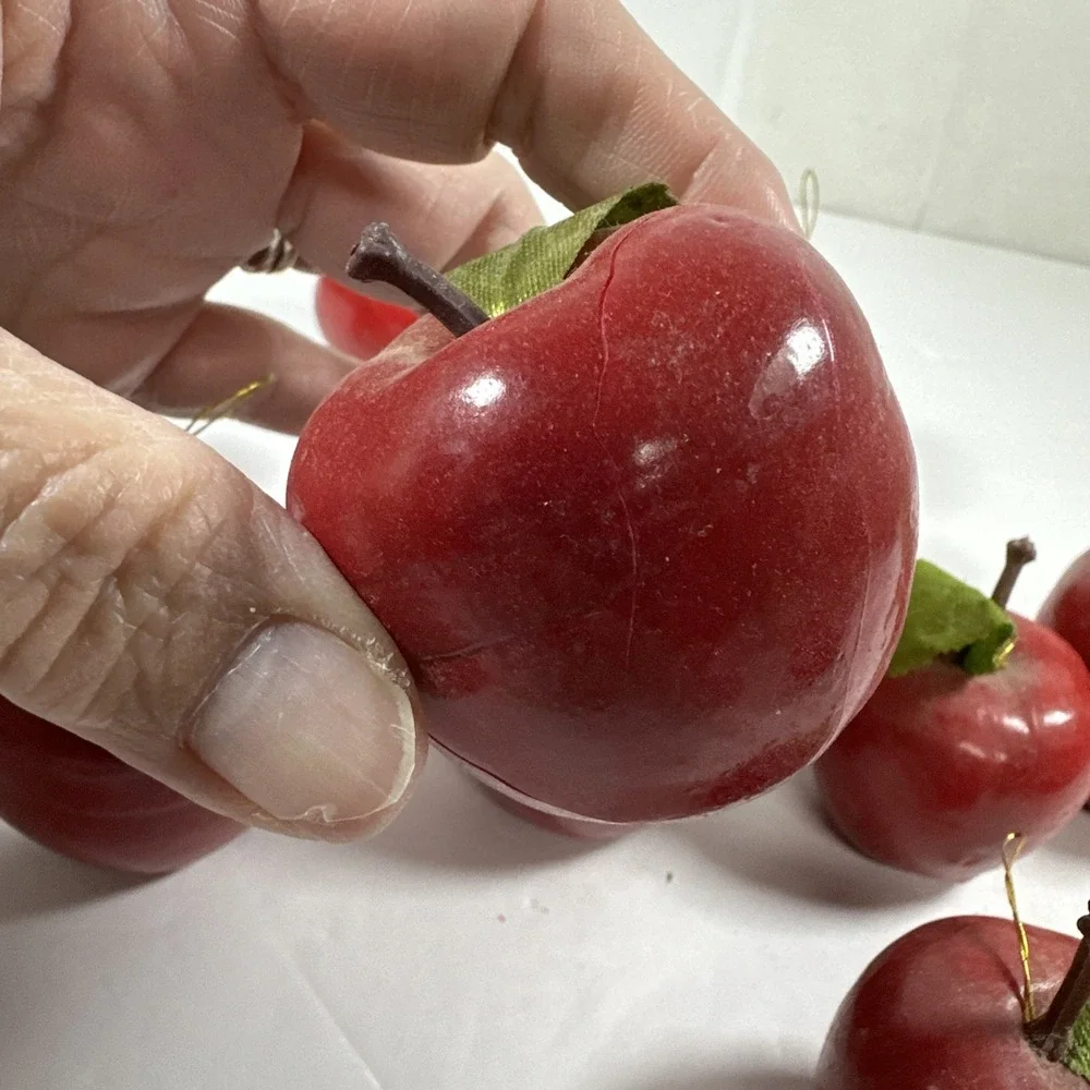 Apple Christmas Ornaments Lot of 11 Silk Leaves 2‎ in. Taiwan